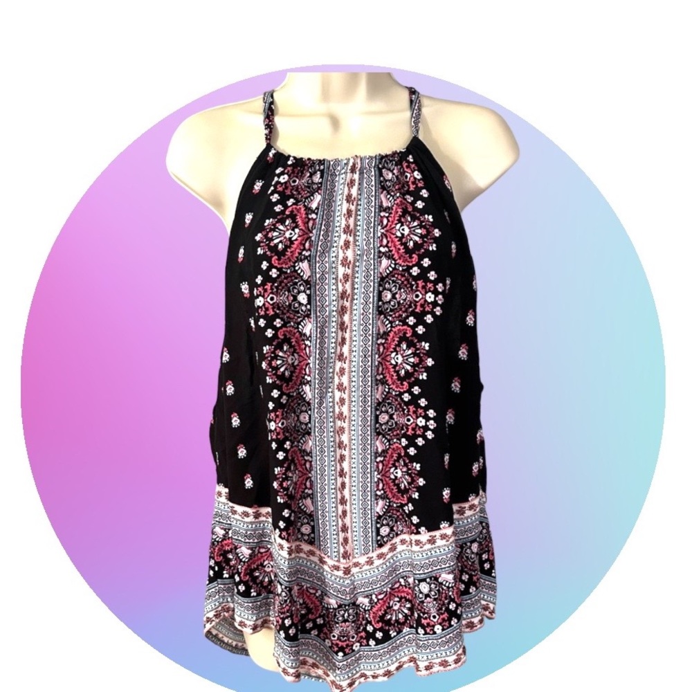 No Boundaries black Top